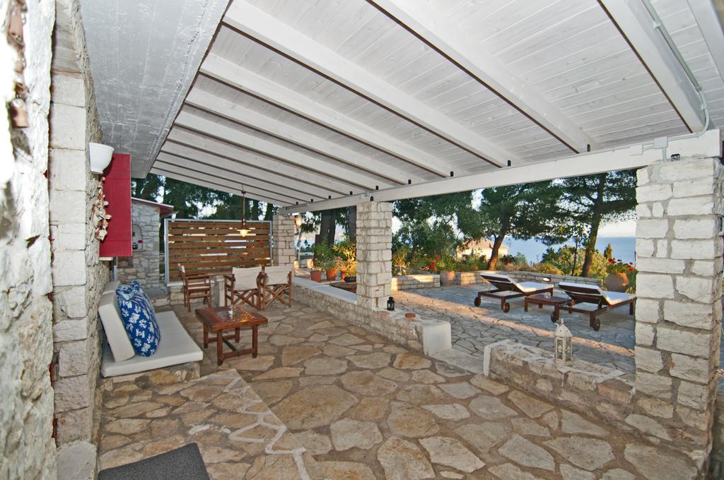 Captain Mike's Ii * Sivota (Epirus)
